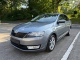 Skoda Rapid Elegance - gebrauchte Skoda Rapid aus dem Jahr 2013
