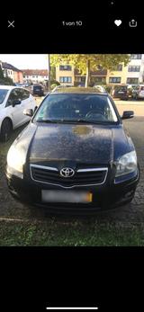 Toyota avensis D - Toyota Avensis Gebrauchtwagen in München