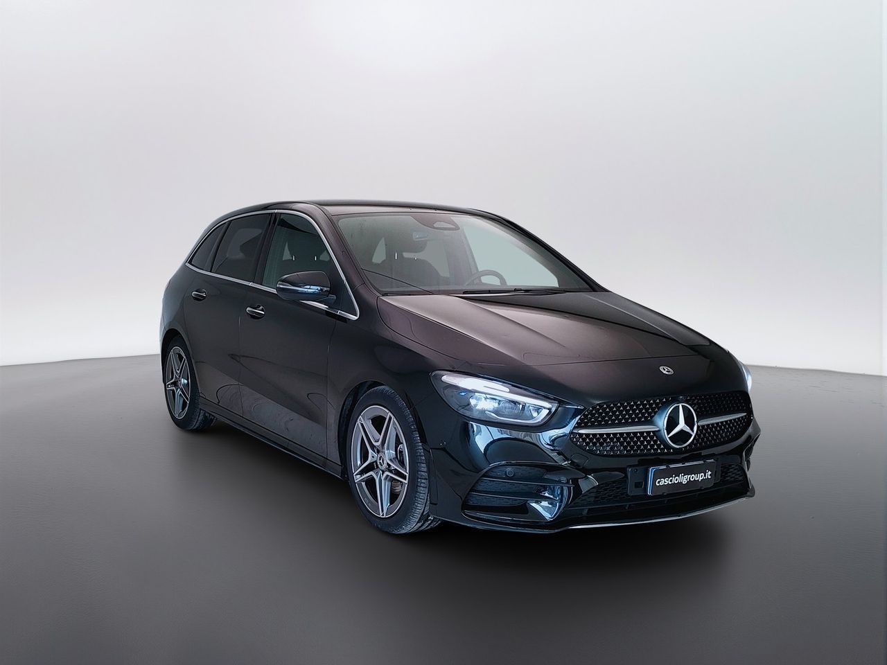 Mercedes-Benz Classe B - W247 2023 - B 180 d AMG imagem 3