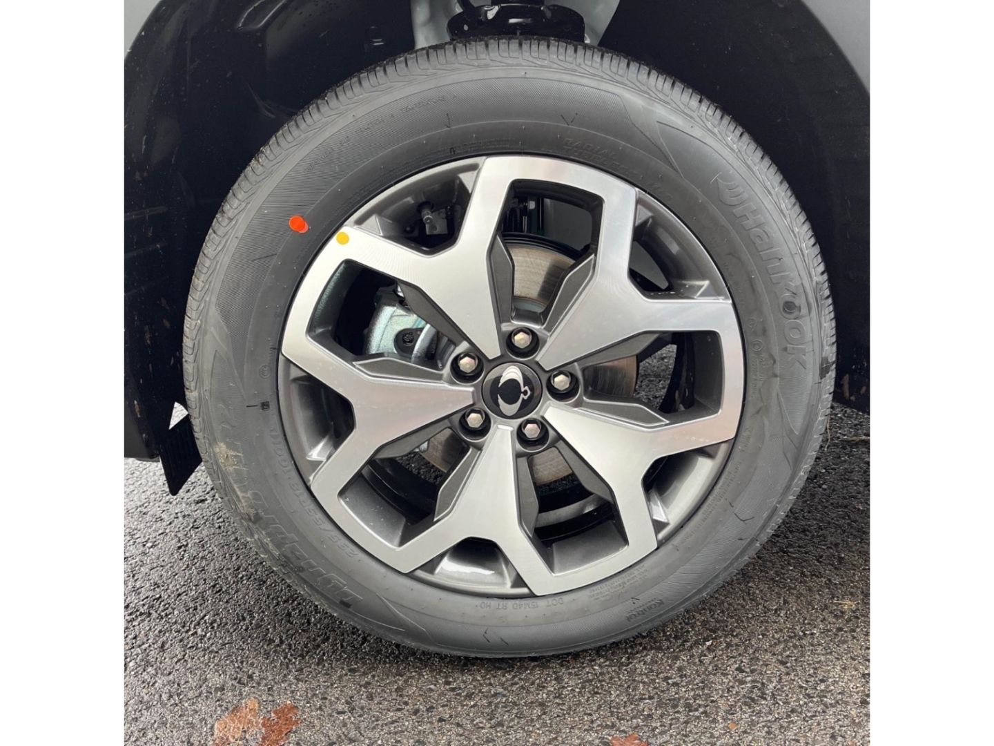 Fahrzeugabbildung Ssangyong Torres Petrol 1.5 2WD 6AT Quartz