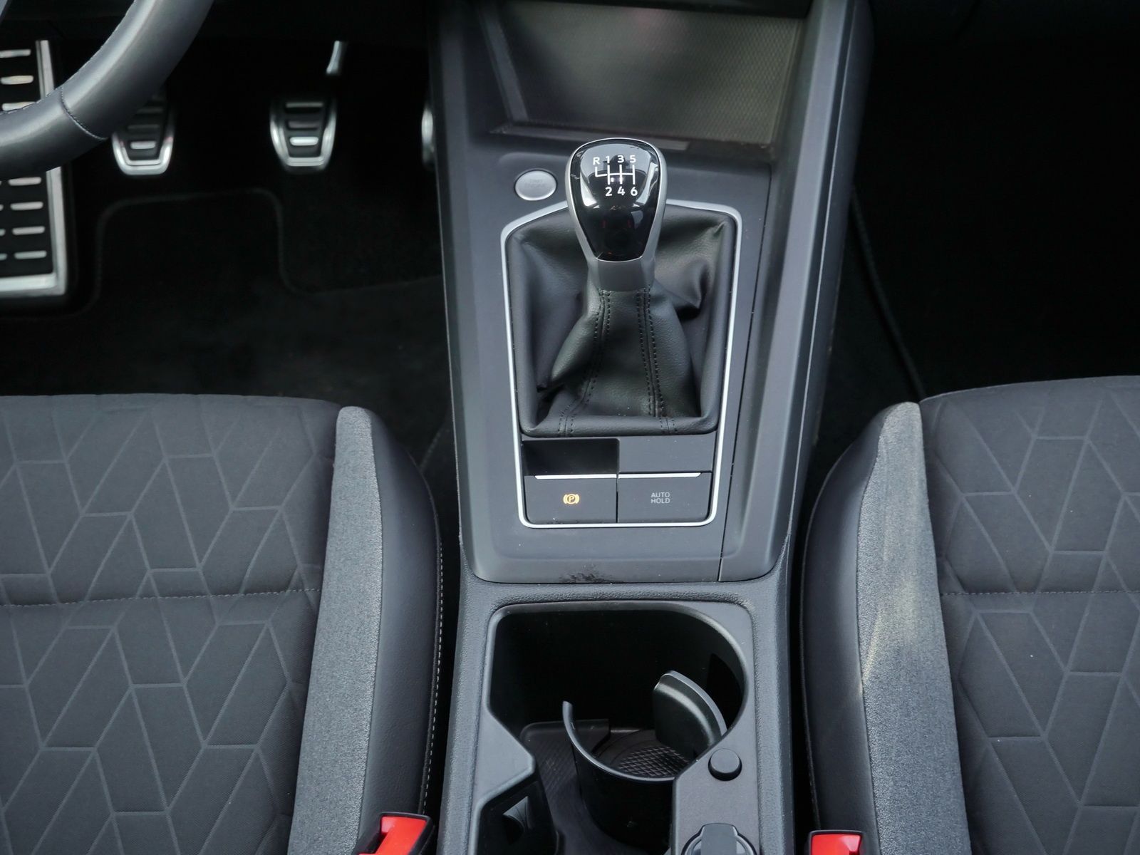 Volkswagen Golf - Bild 7