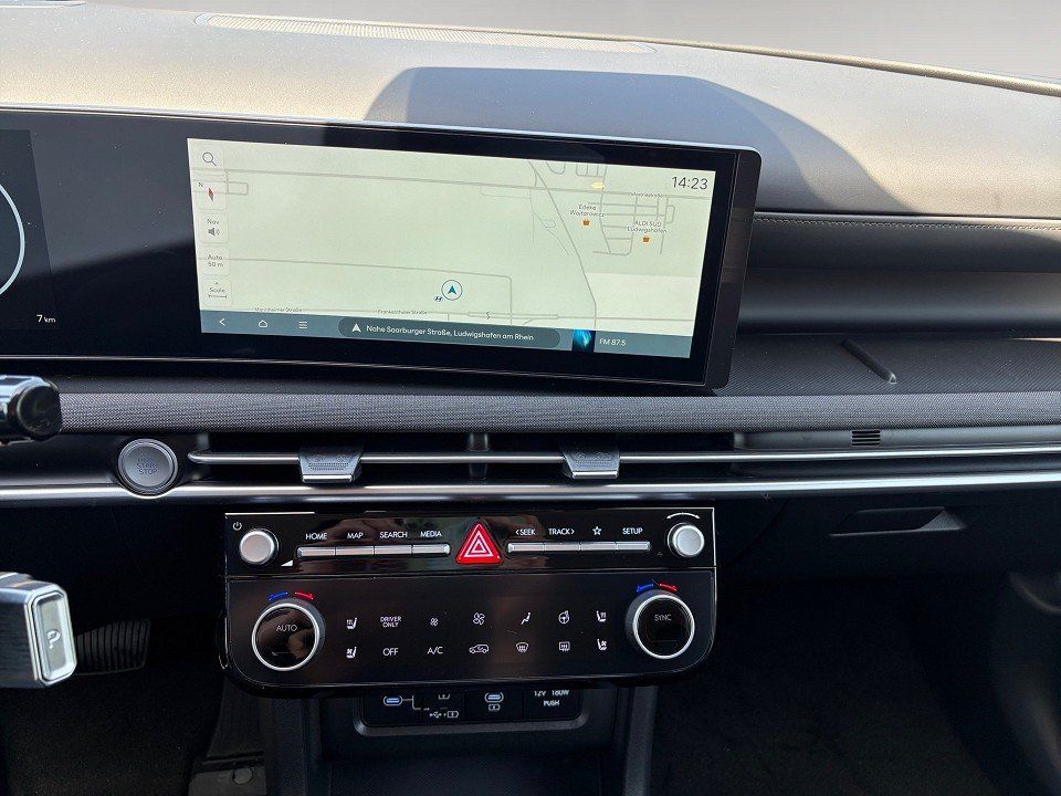 Fahrzeugabbildung Hyundai TUCSON Hybrid Prime Assistenz-Paket