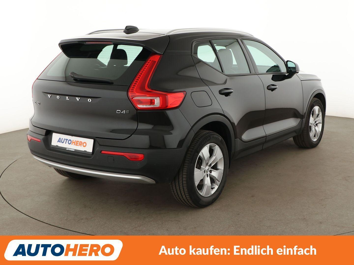 Volvo XC40 2.0 D4 Momentum AWD
