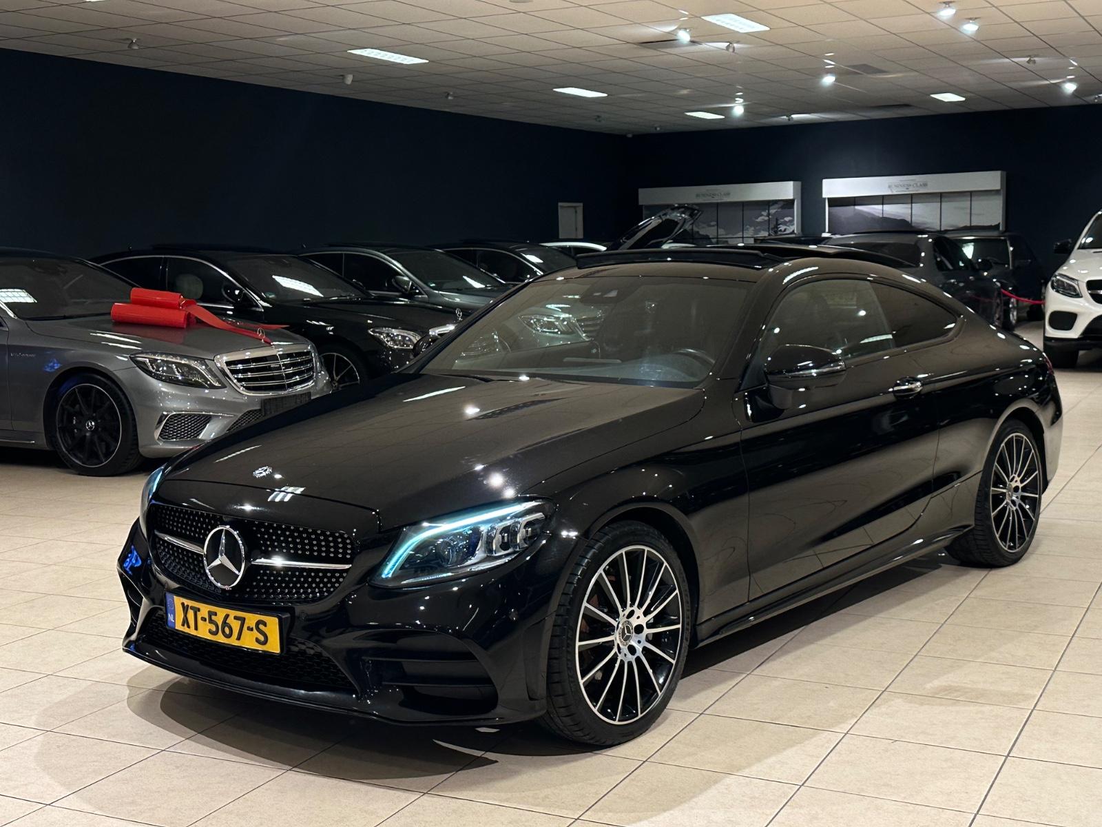 Mercedes-Benz C 180 COUPE/AMG-PAKKET/PANO/BURMESTER/KEYLES/VOL