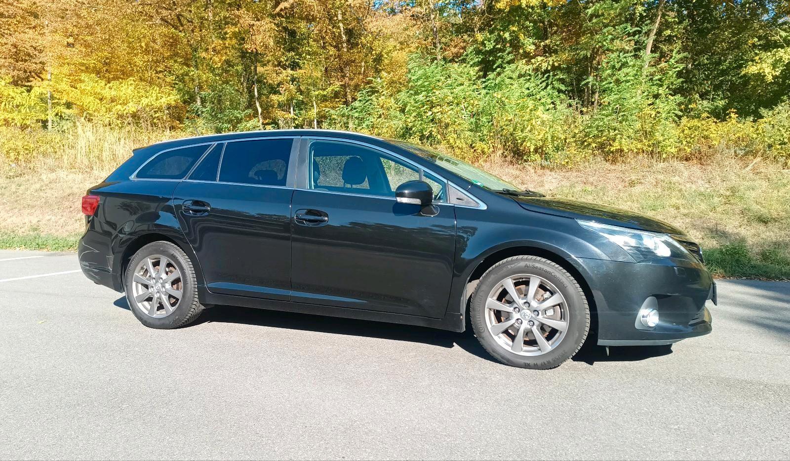 Toyota Avensis 2013 — двигун 150 HP (110kW)