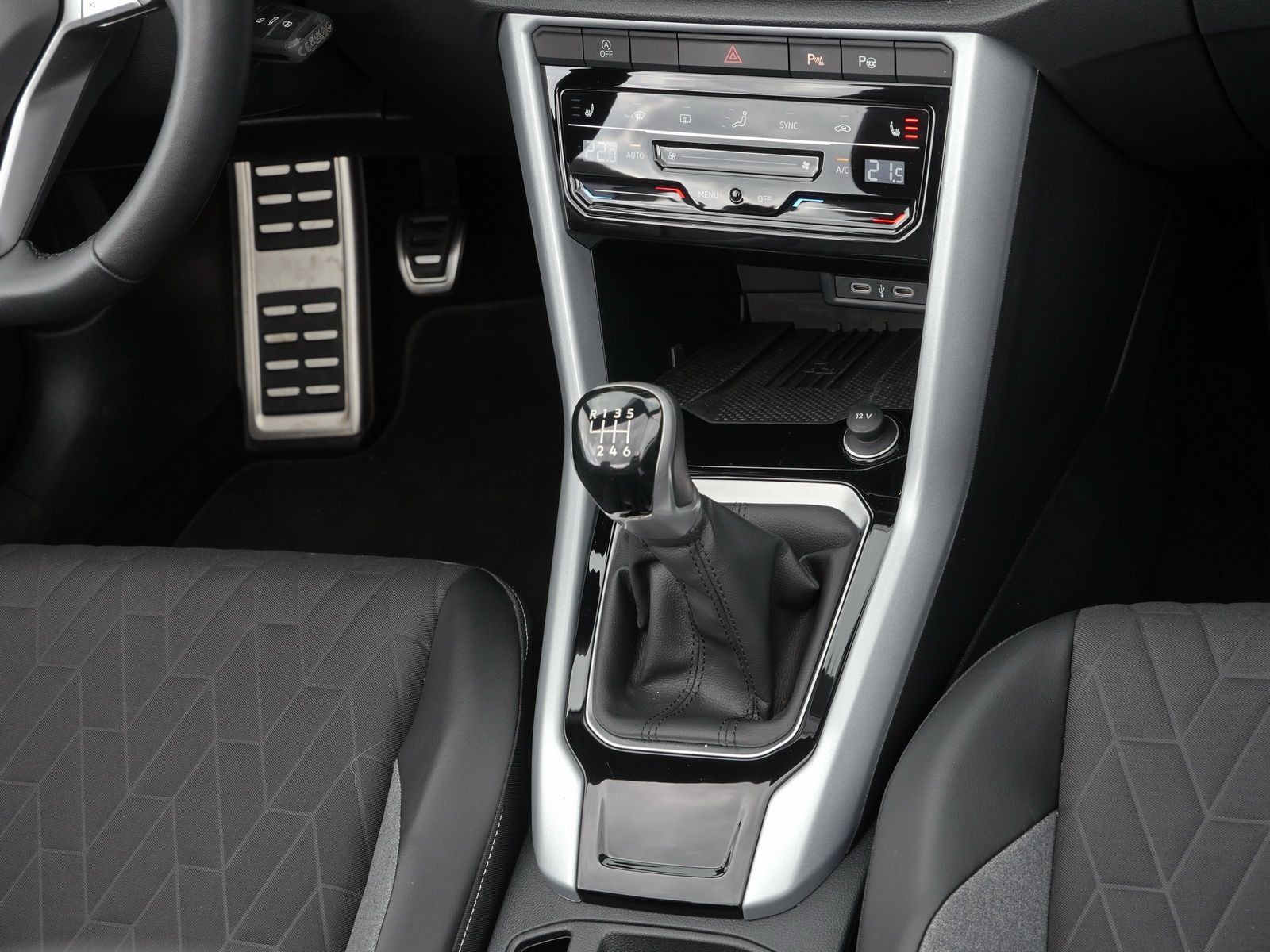 Volkswagen T-Roc - Bild 7