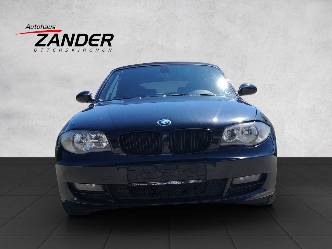 BMW Baureihe 1 Cabrio 118i Leder NICHT AN PRIVAT! - Bild 3