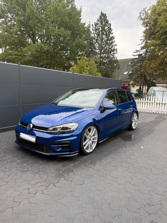 Image of Volkswagen Golf