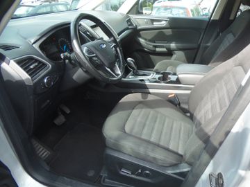 Ford Galaxy - 9