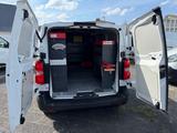 Opel Vivaro Edition M L2 Regale Wechselrichter 230V - Behindertengerechte Opel Vivaro
