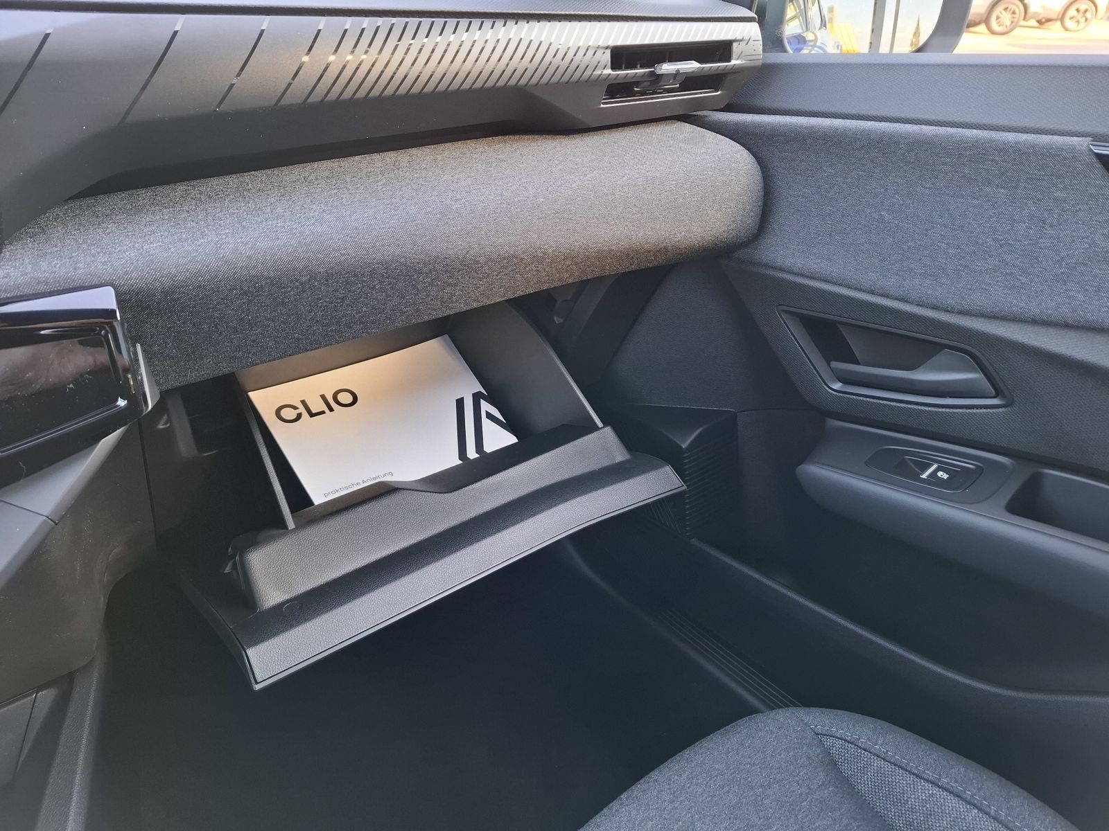 Renault Clio - Bild 30