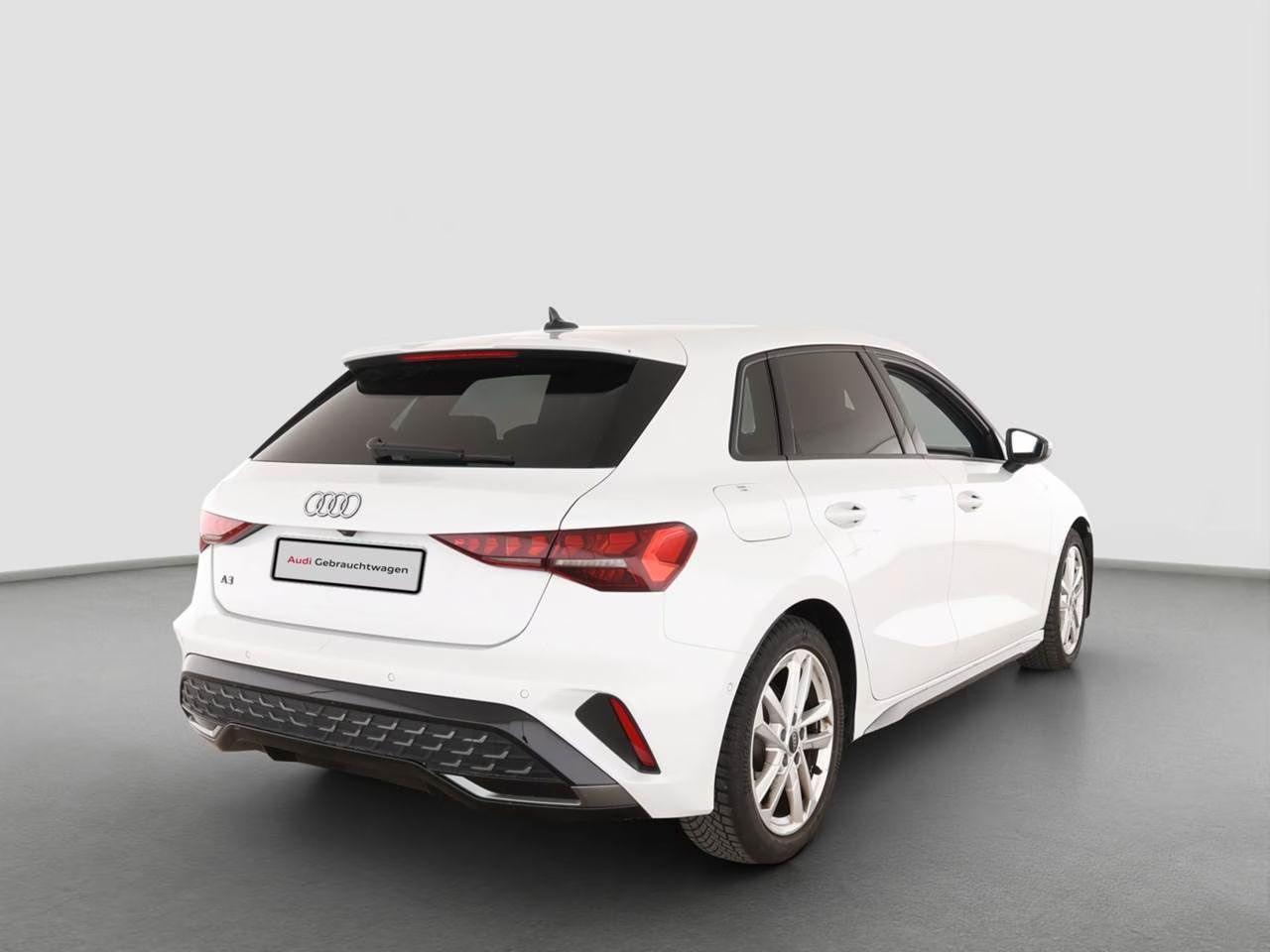 Audi A3 Sportback S line 35 TFSI S tronic HUD Sonos R, миниатюра 3