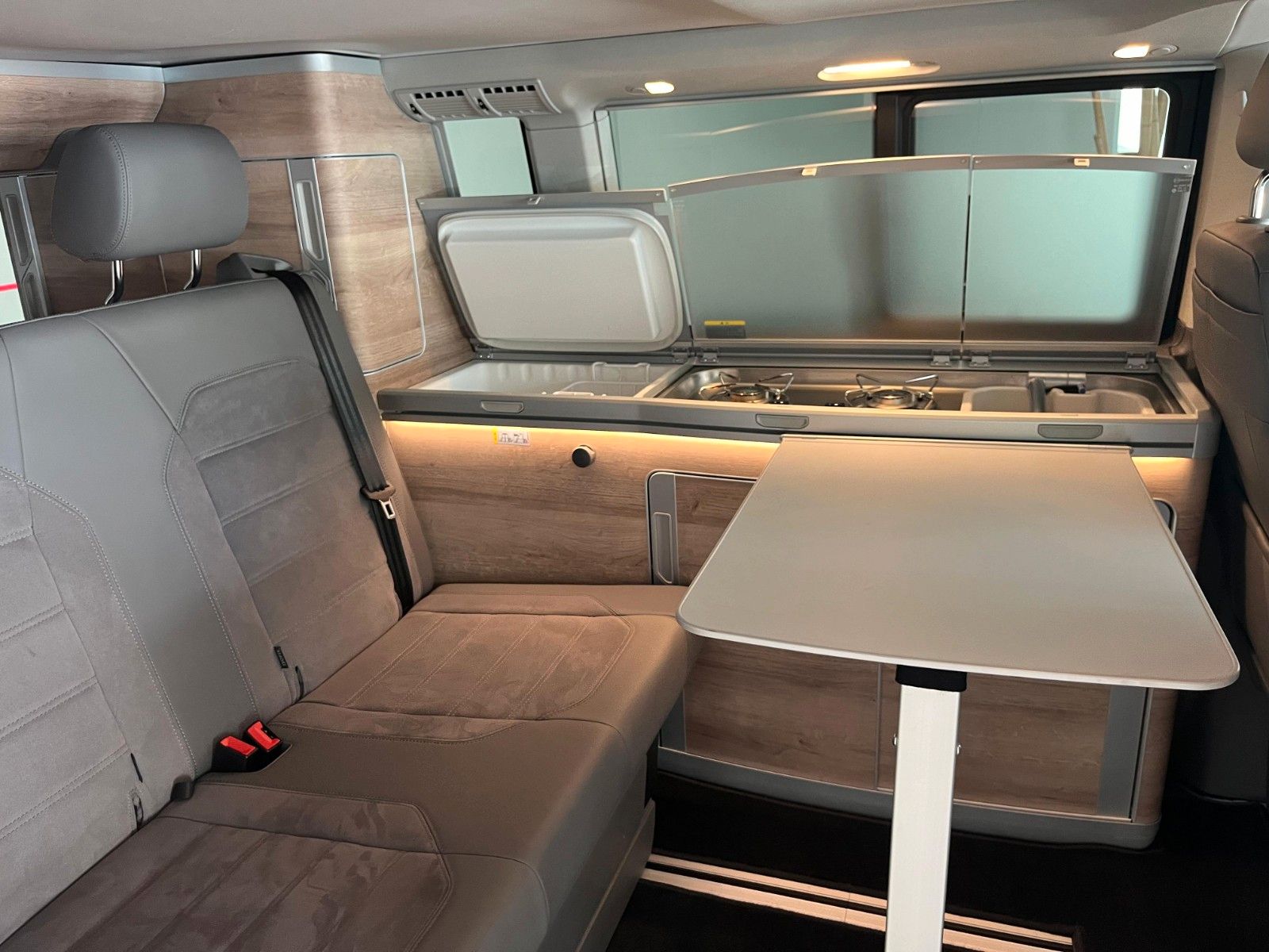 Fahrzeugabbildung Volkswagen T6.1 California 4Motion Ocean*Offroad*