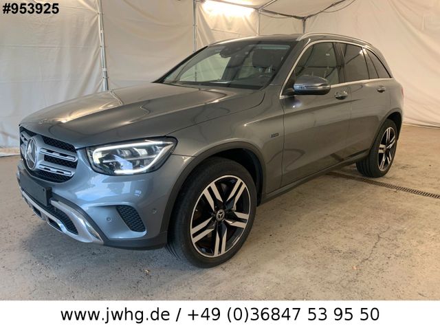 Mercedes-Benz GLC 300 de AMG Int.  Virtual Distr+ Kam Ambiente