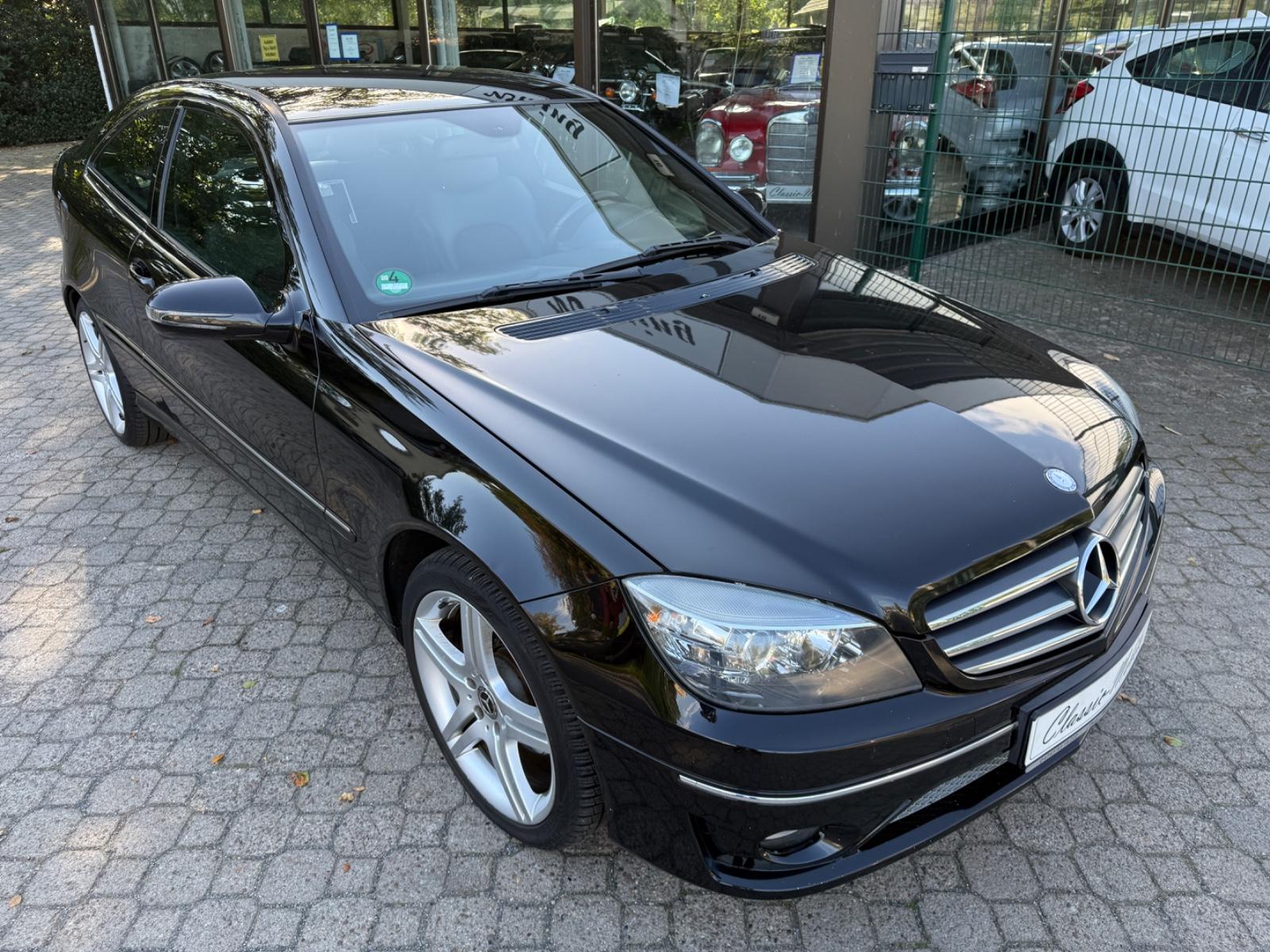 Mercedes-Benz CLC 230