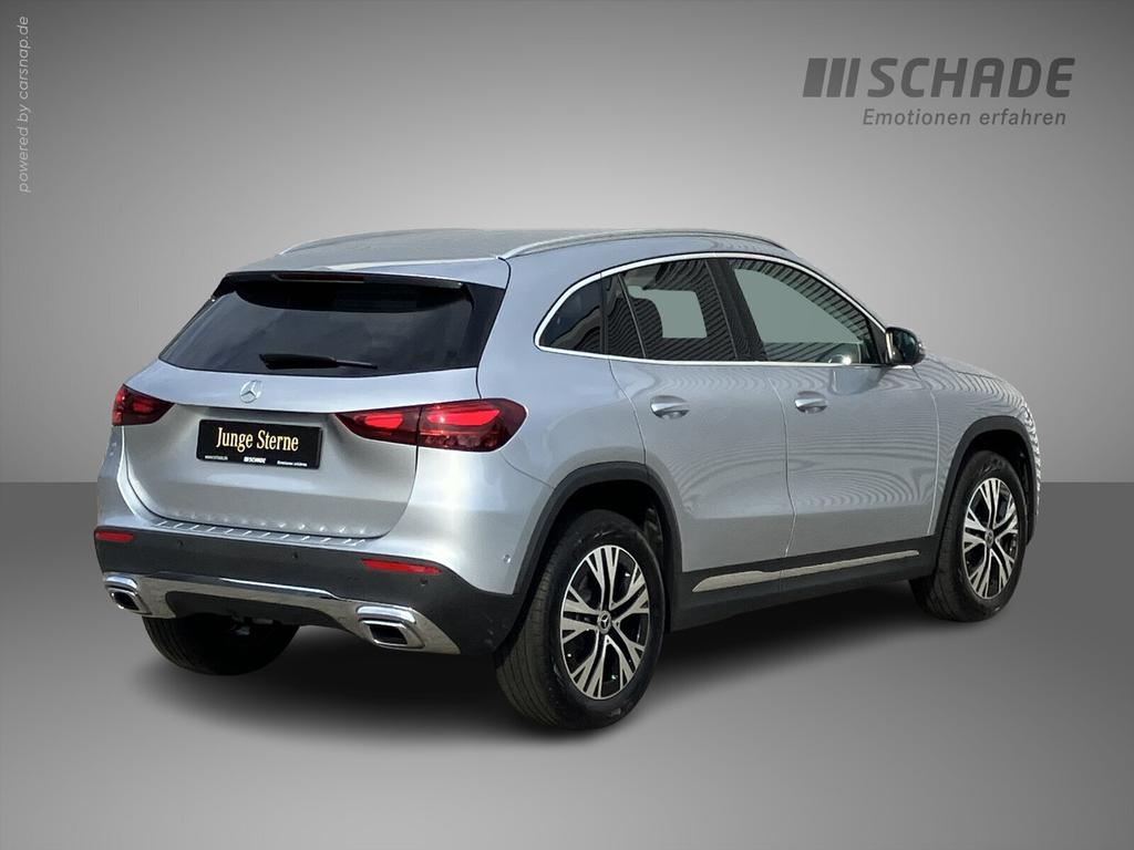 Mercedes-Benz GLA 180