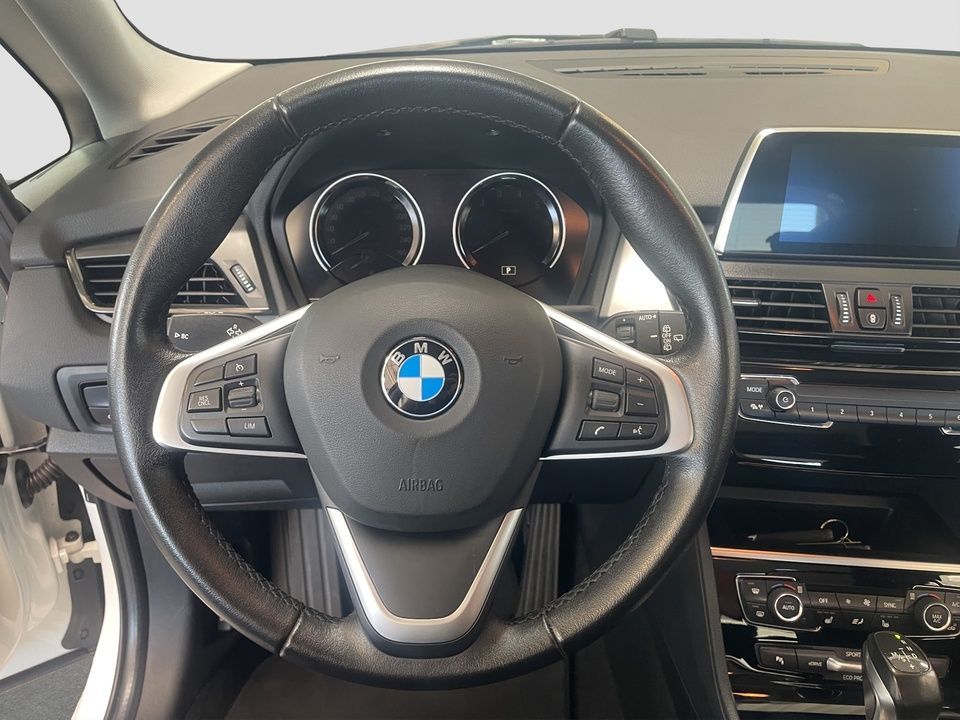 BMW 225xe Active Tourer LED NAVI foto 12