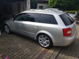 Audi S4 4.2 quattro tiptronic Avant - S4 B7 S-Line AF - silberne Audi S4