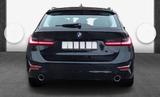 BMW 330i Touring Luxury Line Auto Luxury Line - Kombis mit Unfallschaden