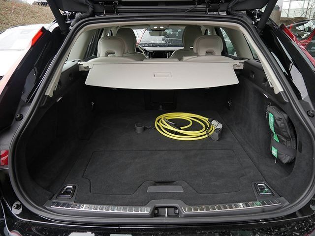 Volvo V90 Kombi 2.0 Plus Dark Recharge Plug-In Hybrid  foto 12