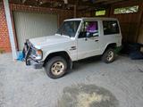 Mitsubishi Pajero l040 - Mitsubishi Pajero L040 Gebrauchtwagen