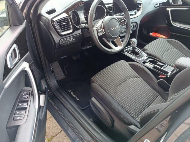 Kia CEE'D SPORTSWAGON 1.5T AUTOMAT VISION NAVIGATION