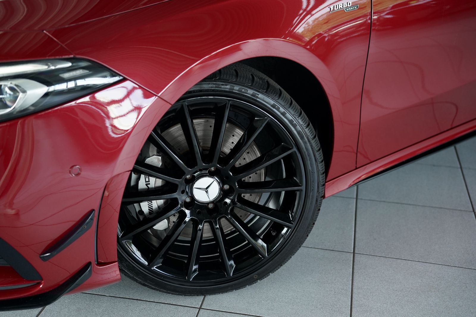 Mercedes Benz A 35 Amg