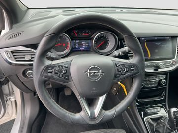 Fotografie des Opel Astra K Dynamic Navi Kamera Sitz-/Lenkradheizung