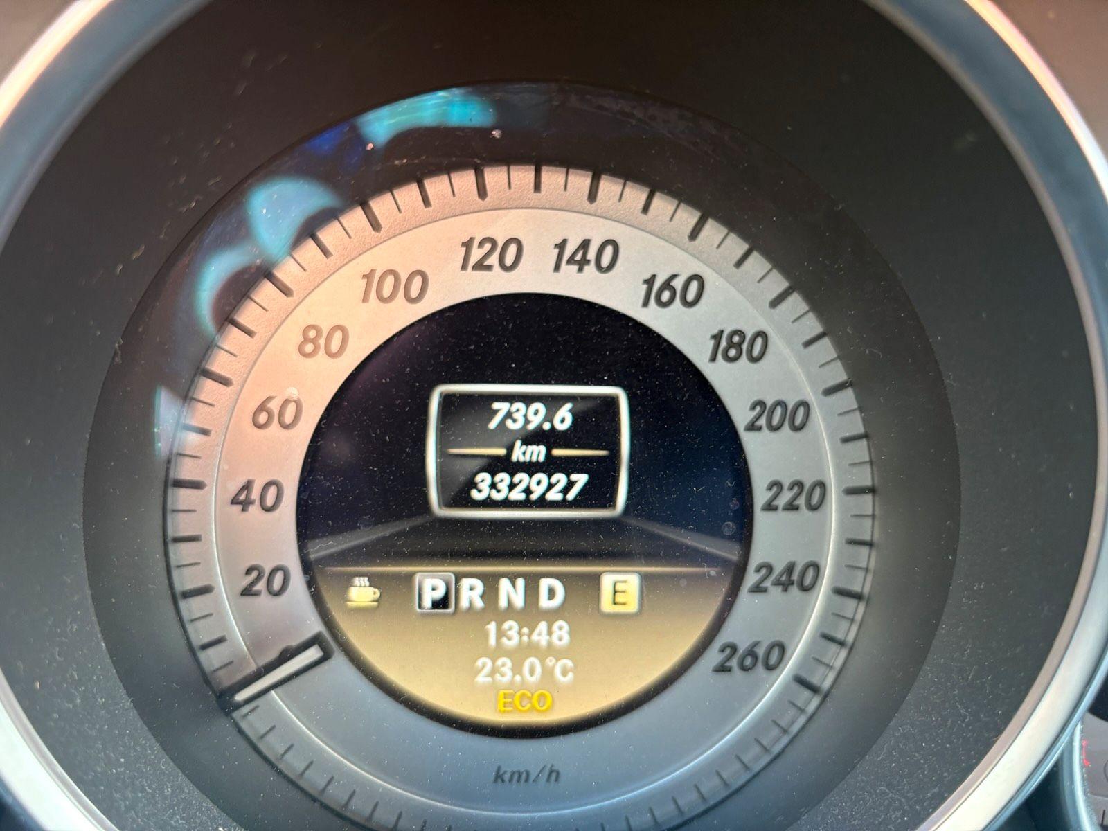 Mercedes-Benz C220 2012 — photo 5