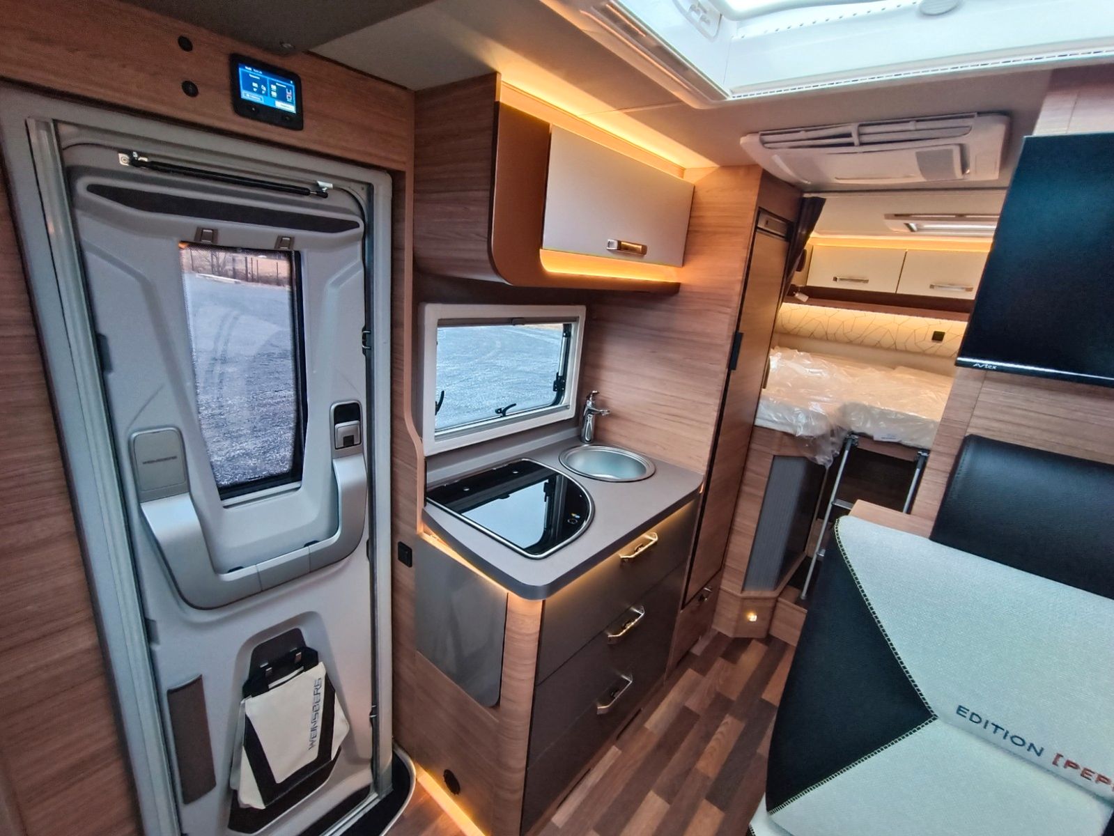 Fahrzeugabbildung Weinsberg CaraCompact 600 MEG EDITION PEPPER *LED*Klima*TV