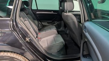 Volkswagen Passat 1.5 TSI Business ACC+LED+CARPLAY+ALU
