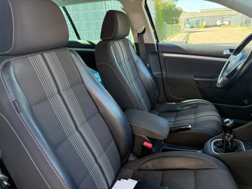 Volkswagen Golf - 7