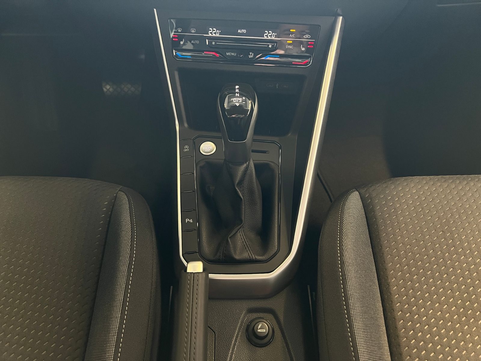 Fahrzeugabbildung Volkswagen Taigo Life 1.0 TSI DSG *Matrix,LED,ACC,Kamera,17