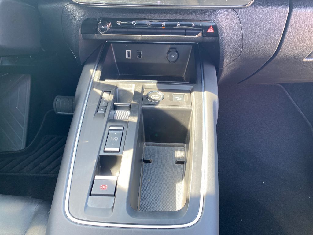 Fahrzeugabbildung Citroën C5 Aircross Pure Tech 130 S&S EAT8 MAX