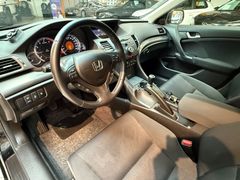 HONDA Accord Tourer Executive|AHK|Navi|Xenon|1.Hand