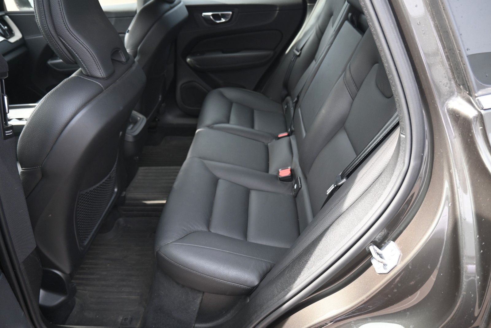 Fahrzeugabbildung Volvo XC60 B5 B Inscription AWD*PDC*AHK*FSHZG*