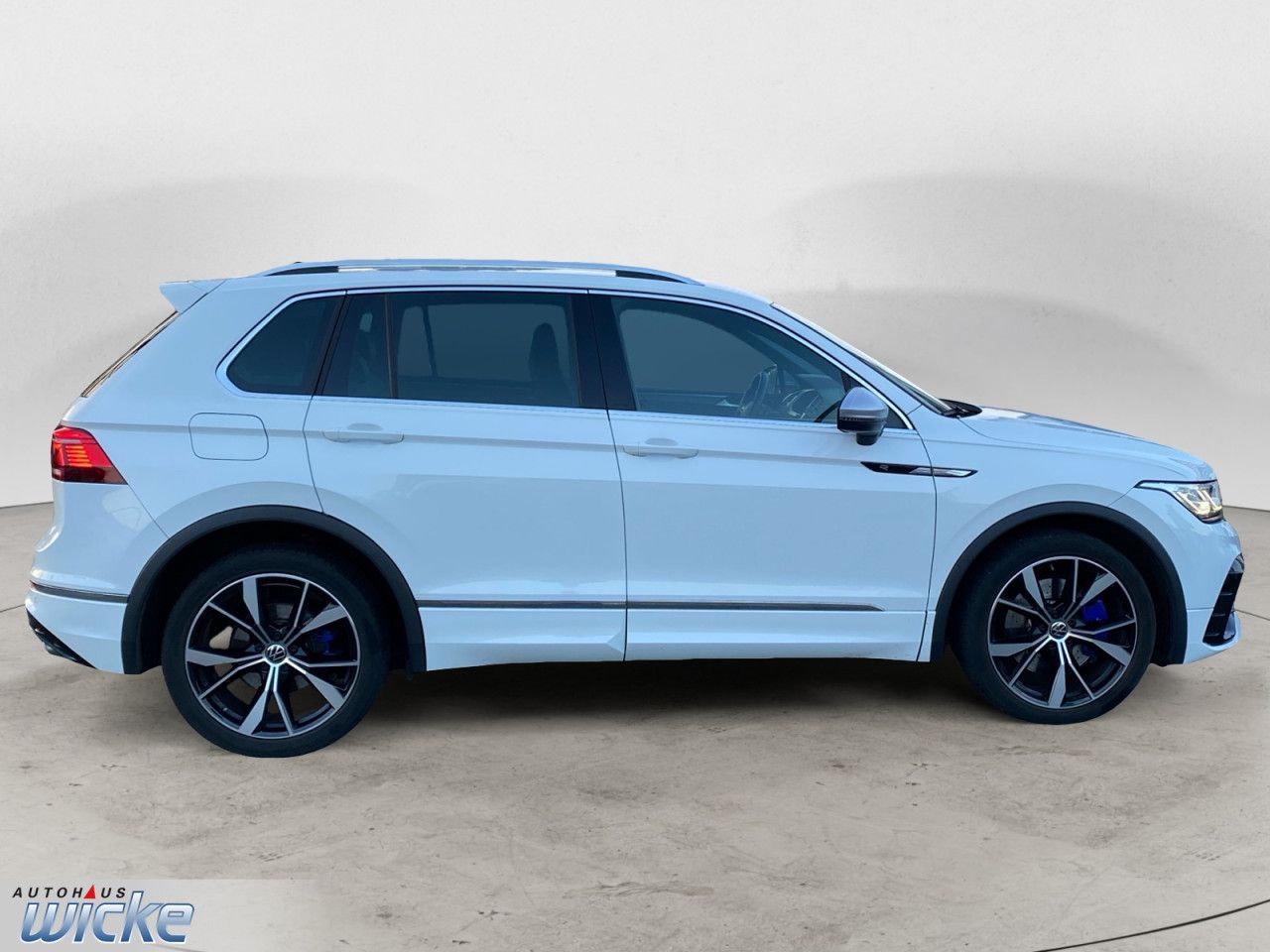 Volkswagen Tiguan 2.0 TSI R NAVI KLIMA LED KEYLESS REAR VIE foto 5
