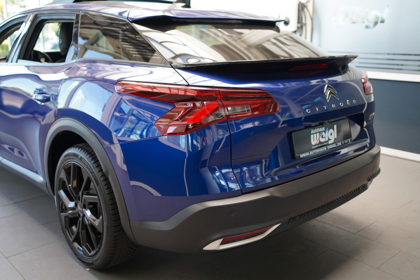 Fahrzeugabbildung Citroën C5 X PureTech 180 EAT8 Shine Pack Automatik Navi