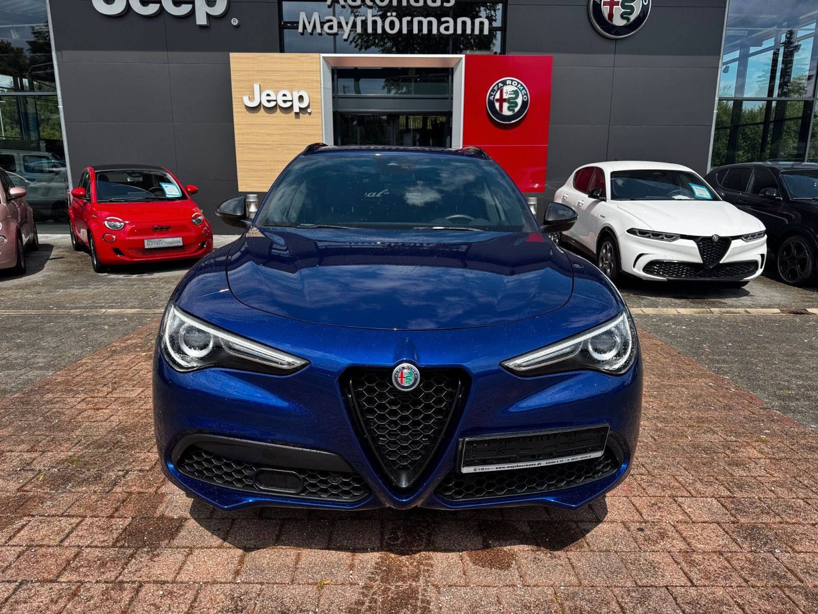 Fahrzeugabbildung Alfa Romeo Stelvio 2,0 Turbo Veloce NAVI ACC SITZHEIZUNG