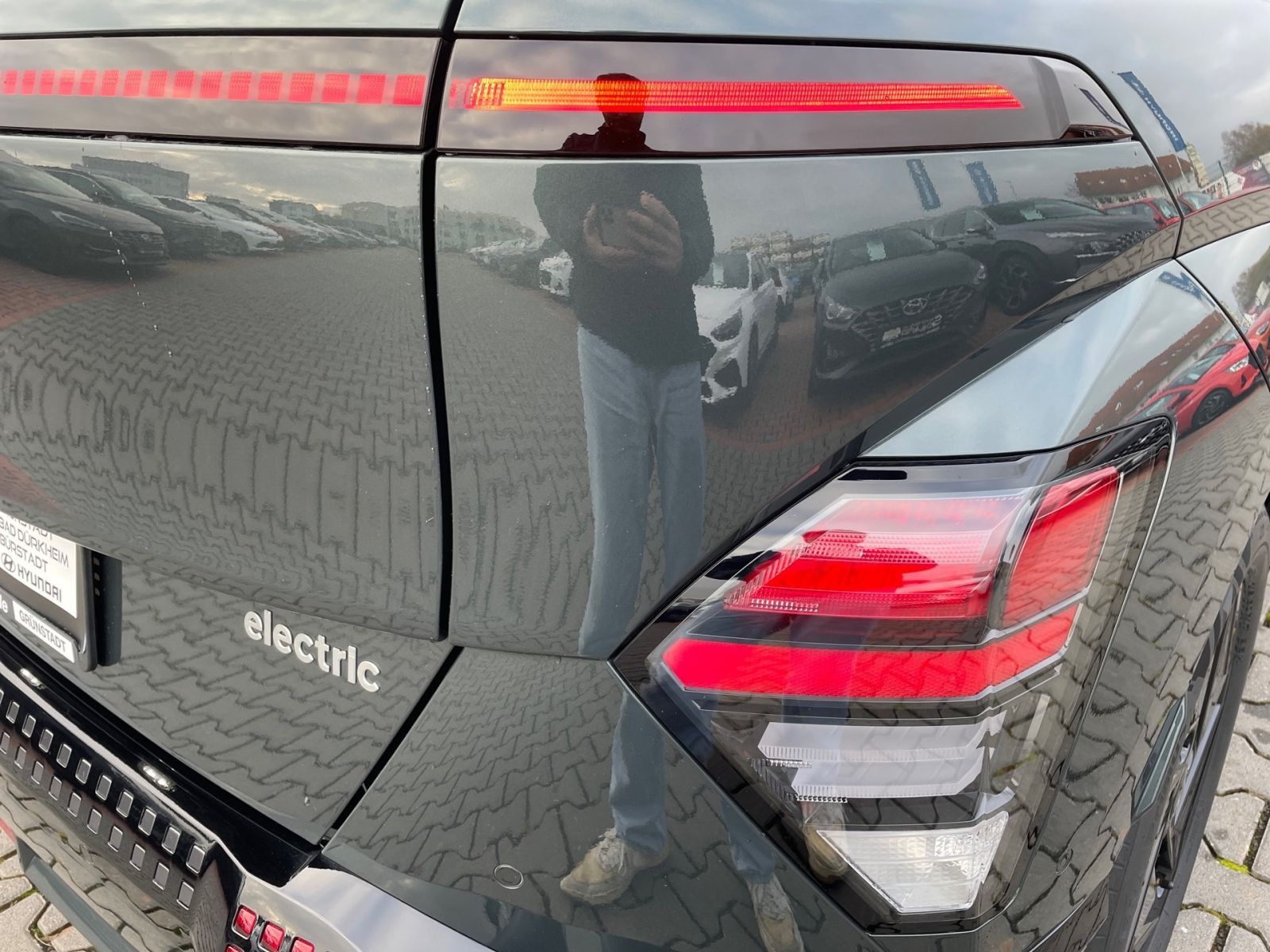 Fahrzeugabbildung Hyundai KONA Trend Elektro 65 kWh Assi Paket el.HK