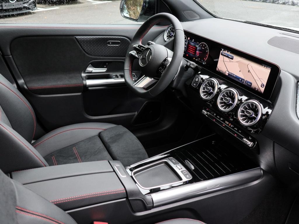 Mercedes-Benz GLA 180 AMG-Sport/Pano/Night/Totw/LED/Kamera/19'