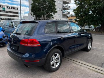 Volkswagen Touareg - 5