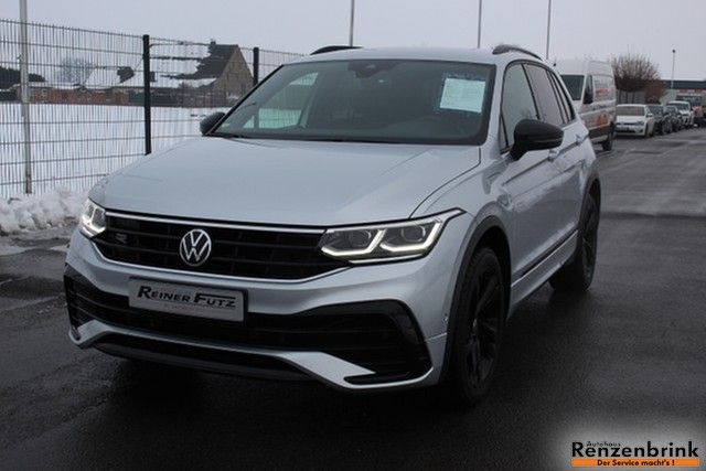 Tiguan R-Line eHybrid Black-Style AHK Kamera