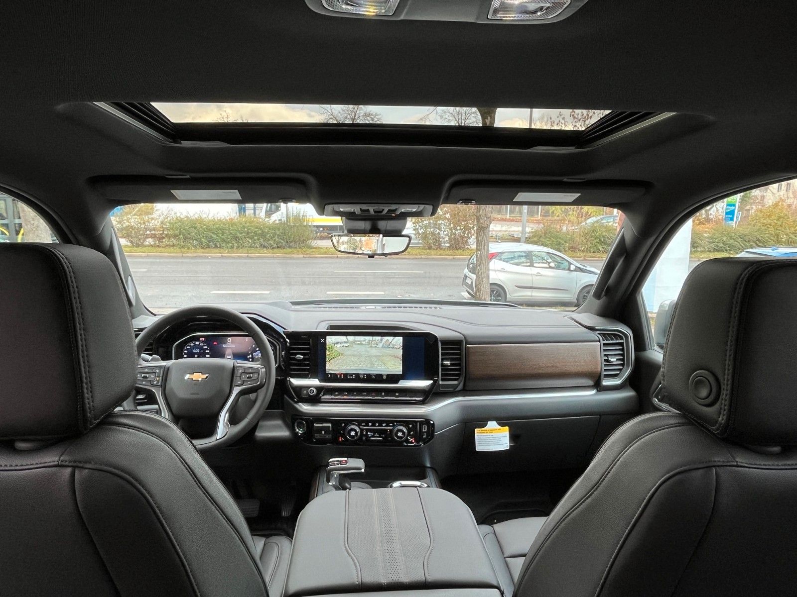 Fahrzeugabbildung Chevrolet Silverado 6.2 V8 High Country MY2025