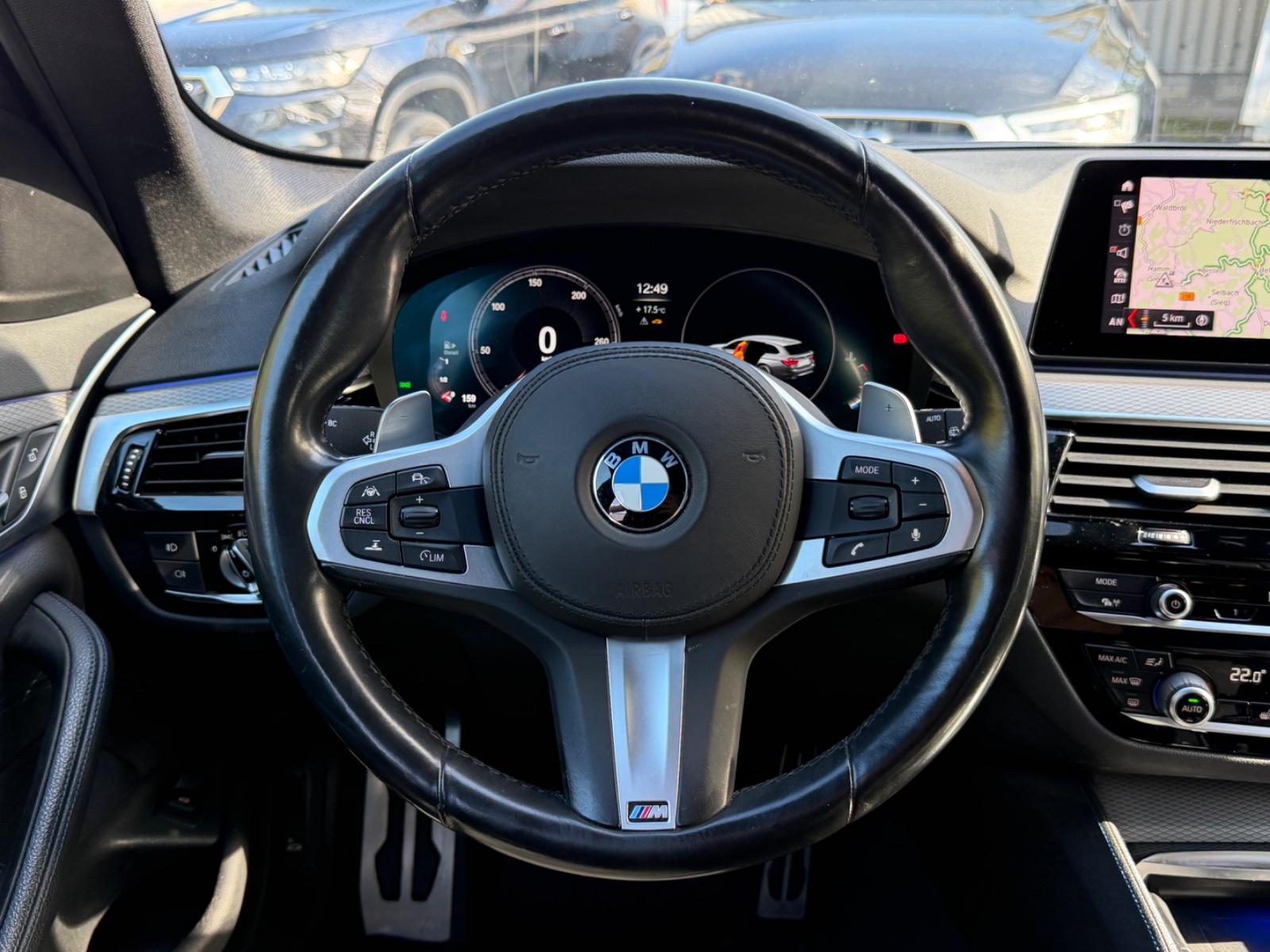 BMW 520 5 Touring 520 d M Sport/HUP/360*/ACC