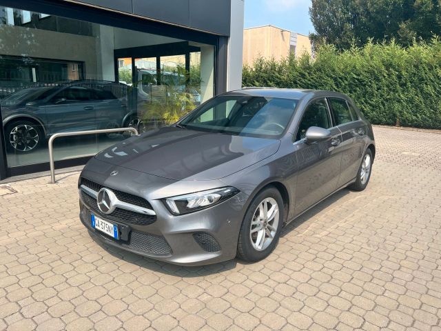 Mercedes-Benz Mercedes-benz A 180 A 180 d Automatic Business E