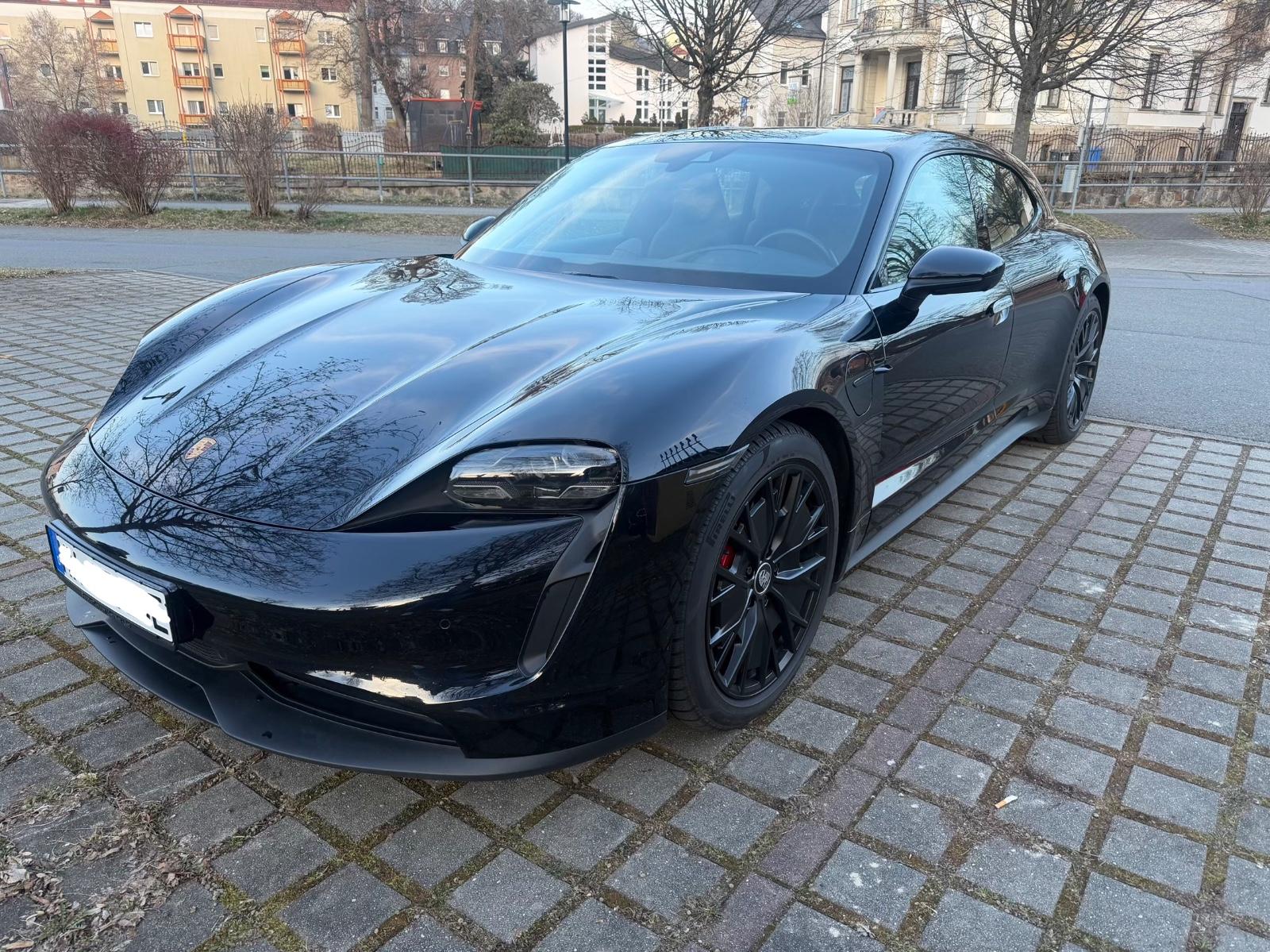Porsche Taycan 4S SportTurismo Bose Porsche Approved
