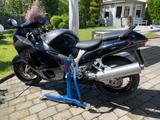 Suzuki GSX 1300 R Hayabusa - SUZUKI GSX1300R HAYABUSA