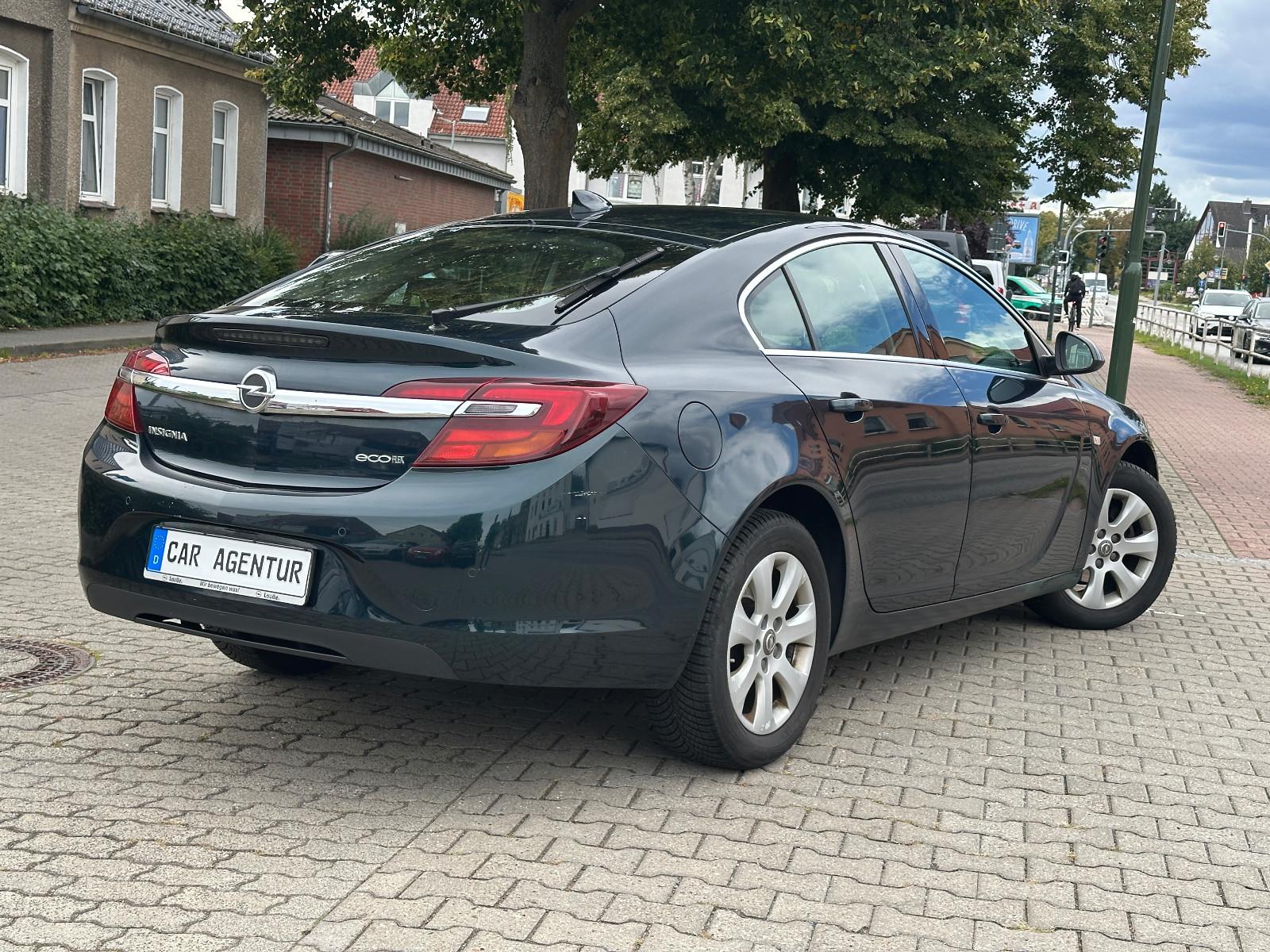 Opel Insignia XENON + KLIMAAUTO + BEH-LENKRAD + PDC