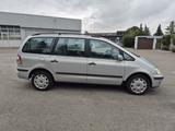 Ford Galaxy 2.0 Ambiente - Ford Galaxy: Ambiente